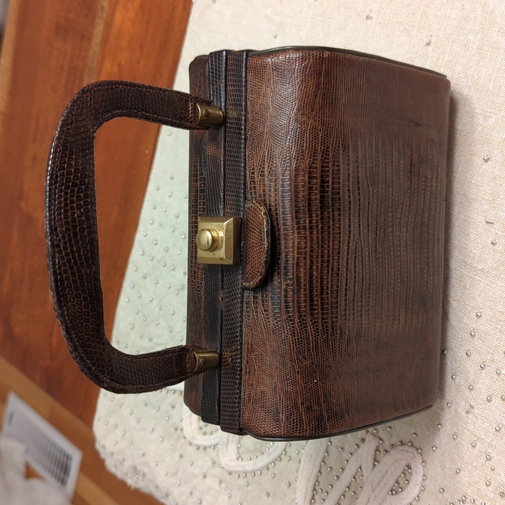 Vintage lizard purse 1950s. 25 firm